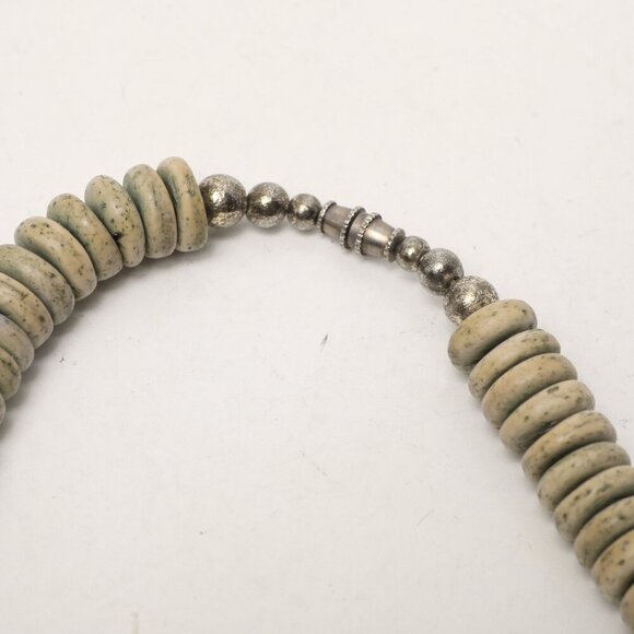 Vintage Twisted Wood Bead Necklace 3 Strand Retro Boho Brown Cream Blue - Picture 8 of 9